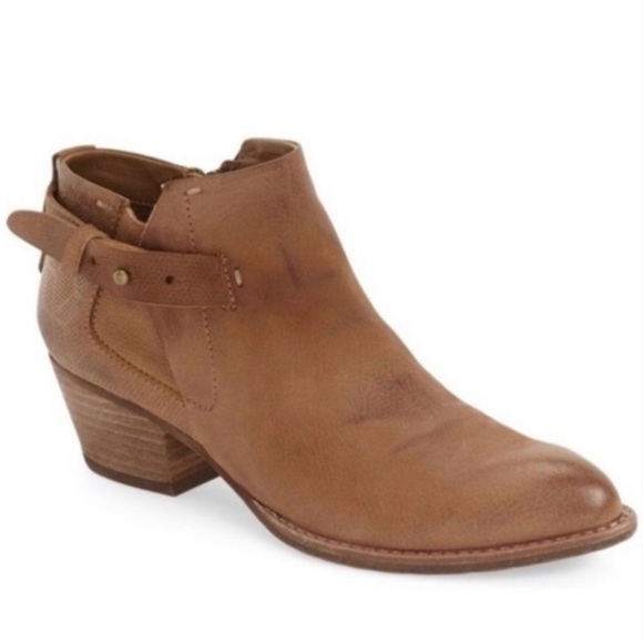 Dolce Vita Shoes - Dolce Vita Sierra Bootie Sz 9